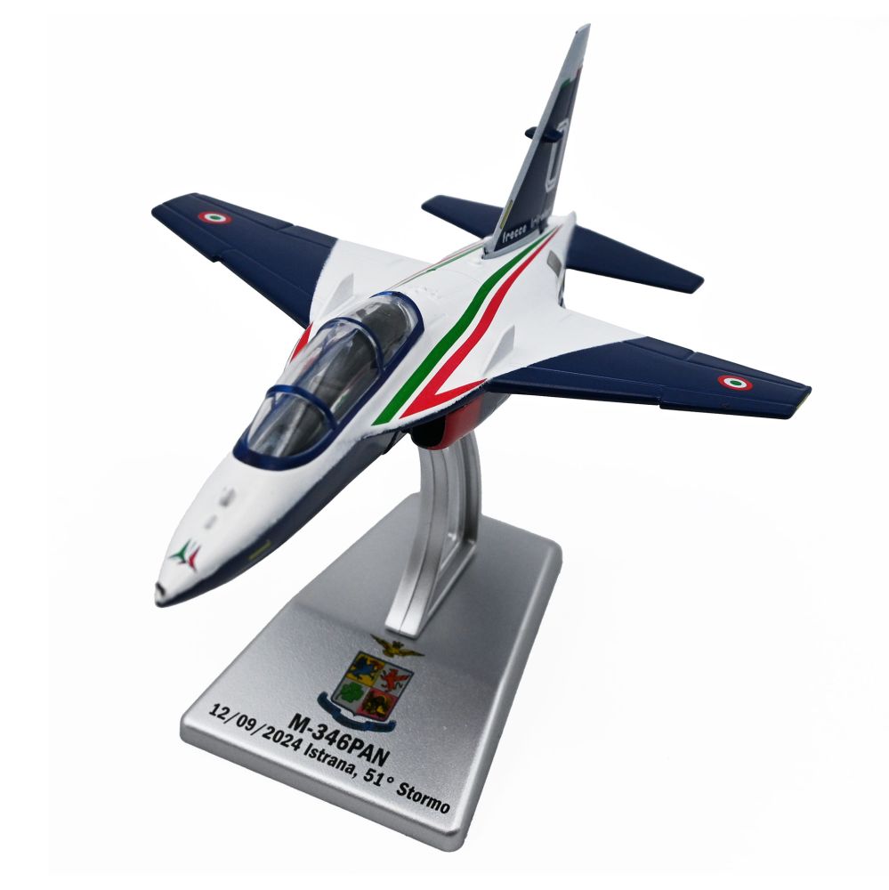 Modellino M-346 Pan Pony 0 Kit Italeri Scala 1:100