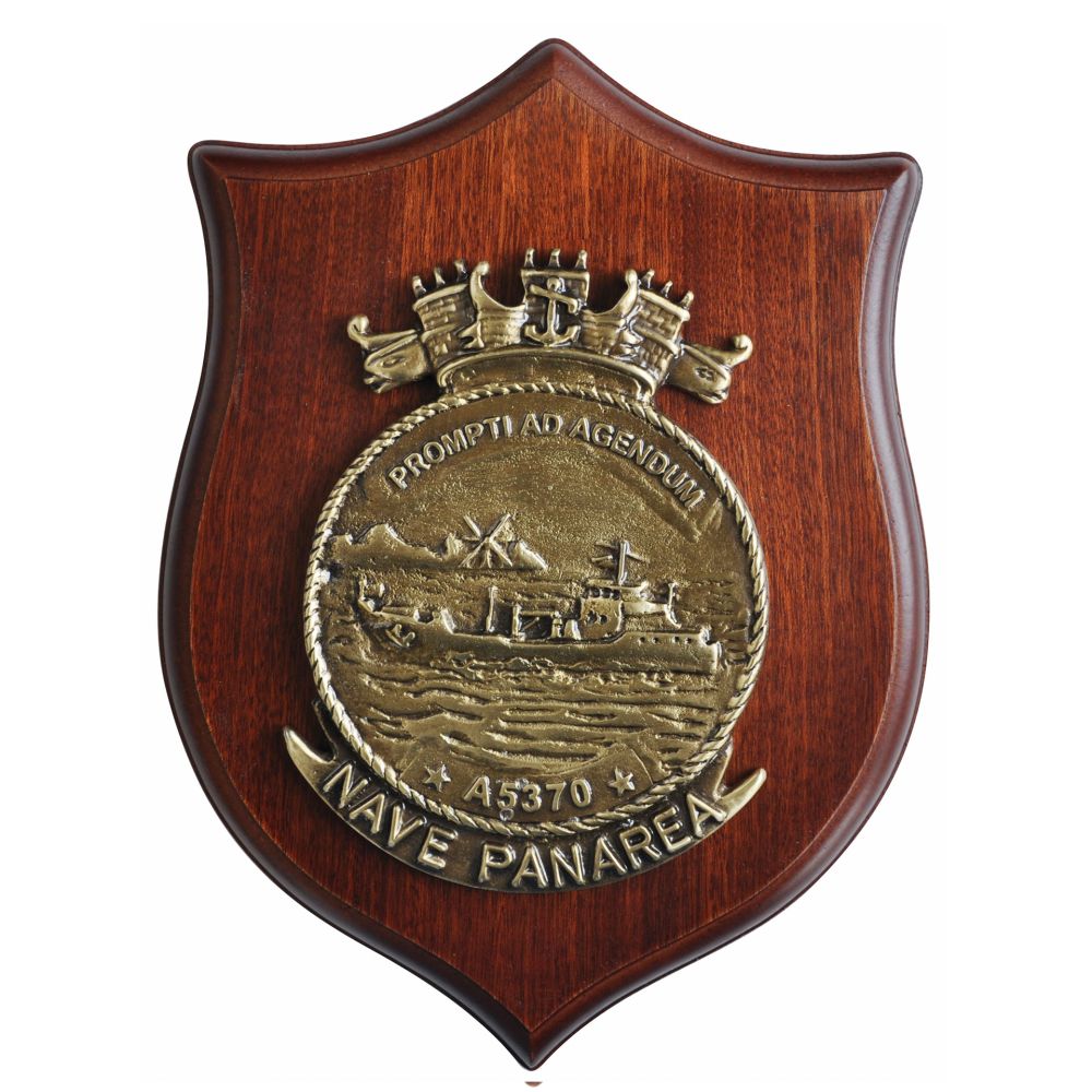 CREST IN METALLO NAVE PANAREA MARINA MILITARE