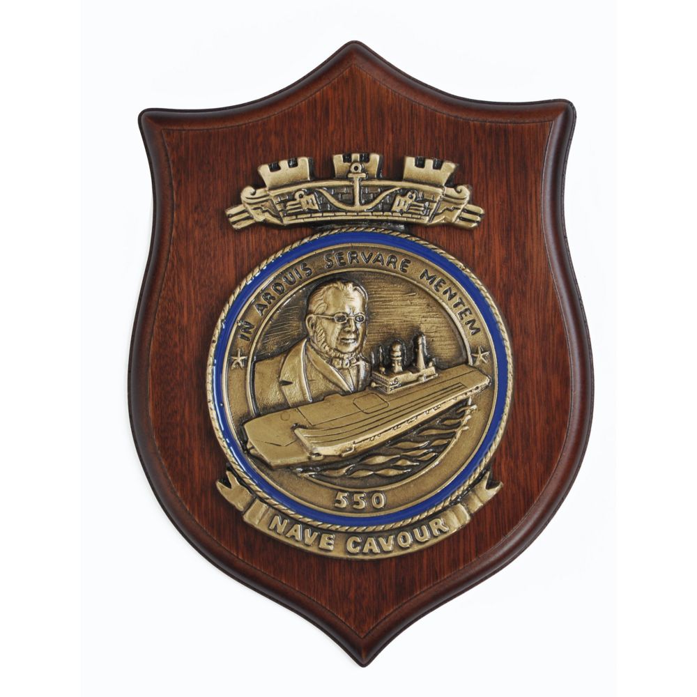 CREST IN METALLO SMALTATO PORTAEREI CAVOUR MARINA MILITARE