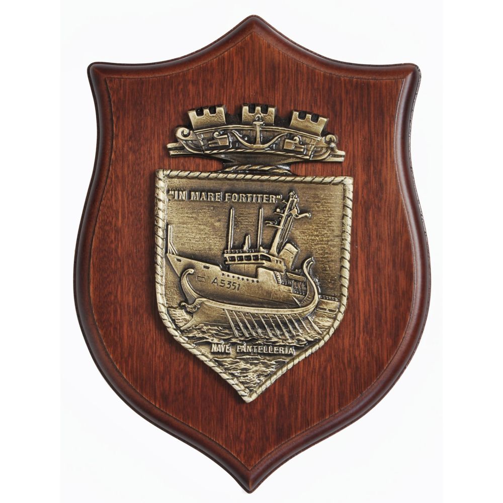 CREST IN METALLO NAVE PANTELLERIA MARINA MILITARE