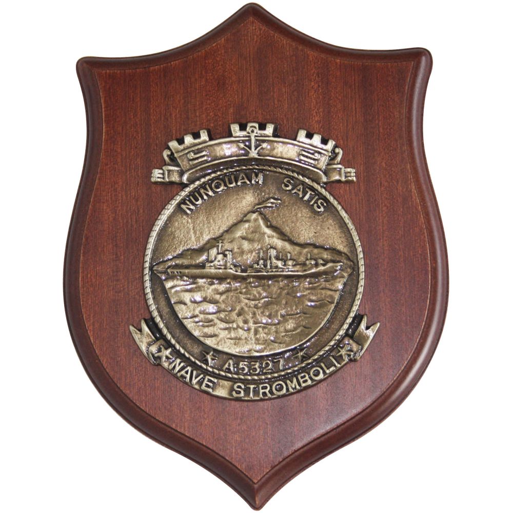 CREST IN METALLO NAVE STROMBOLI MARINA MILITARE