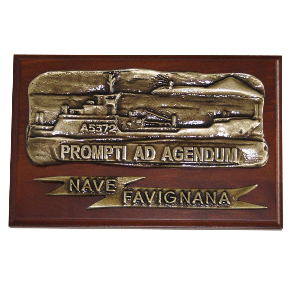 CREST IN METALLO NAVE FAVIGNANA MARINA MILITARE
