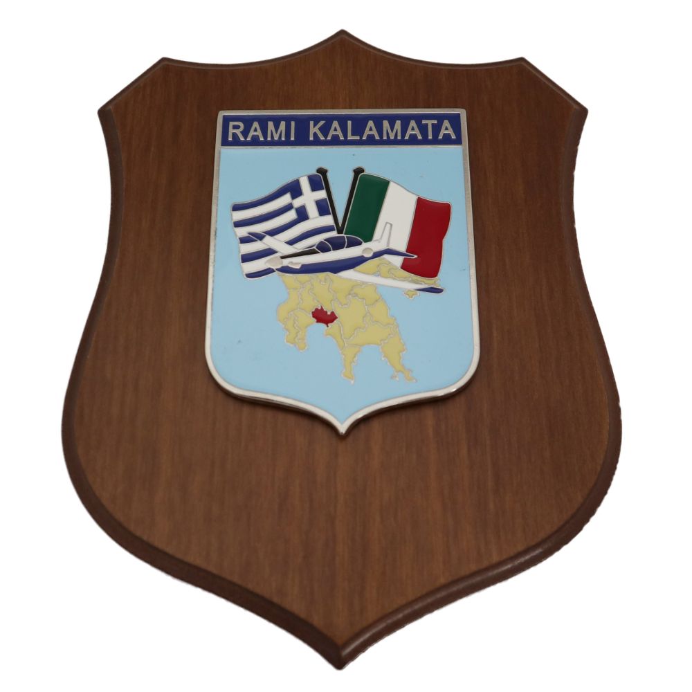 CREST IN METALLO SMALTATO BASE LEGNO 22,5X17,5CM RAMI KALAMATA AERONAUTICA MILITARE