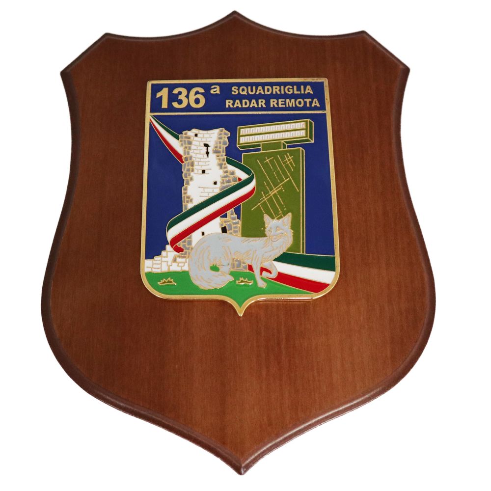CREST IN METALLO SMALTATO BASE LEGNO 22,5X17,5CM 136 SQUADRIGLIA RADAR REMOTA AERONAUTICA MILITARE